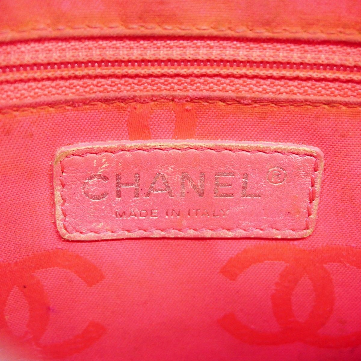 Chanel Handbag Cambon Lambskin Black White Silver — view 5