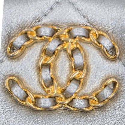 Chanel 19 Pouch — view 5