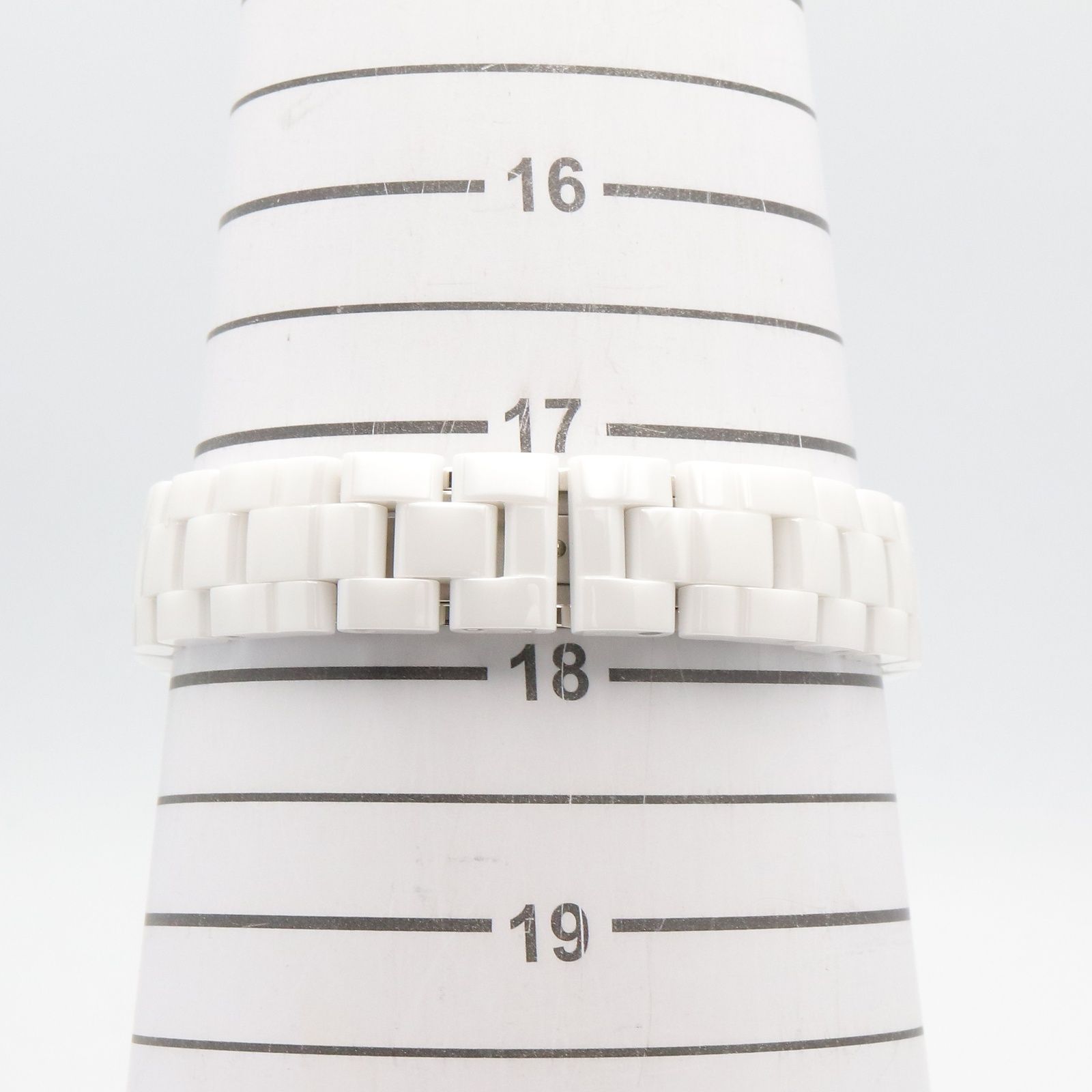 Chanel Watch Diamond Pink Shell Ceramic — view 7