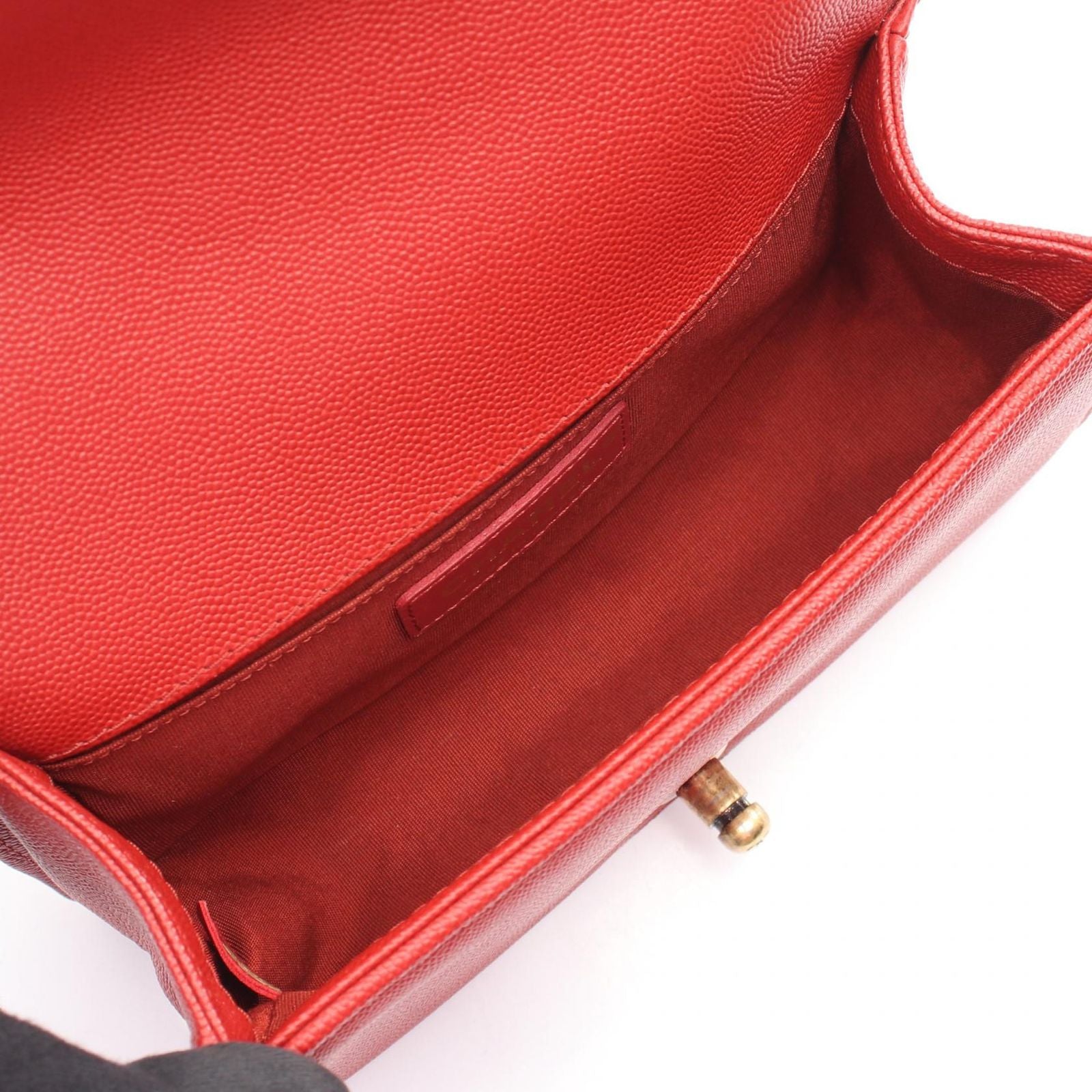 Chanel Shoulder Bag Boy Small Blanc Stitch Red Caviar Leather Boy Chain — view 3