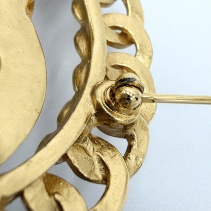 Chanel Brooch CC Logo Vintage Round Gold Plated — view 7