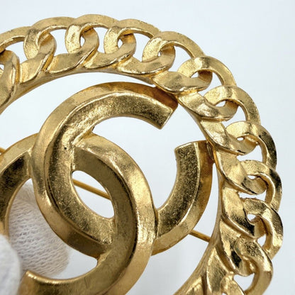 Chanel Brooch CC Logo Vintage Round Gold Plated — view 8