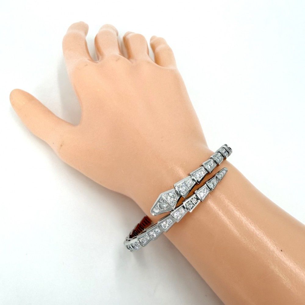 Bvlgari Bangle Serpenti Vipa Bracelet 18k WG 16 White Gold Diamond — view 3