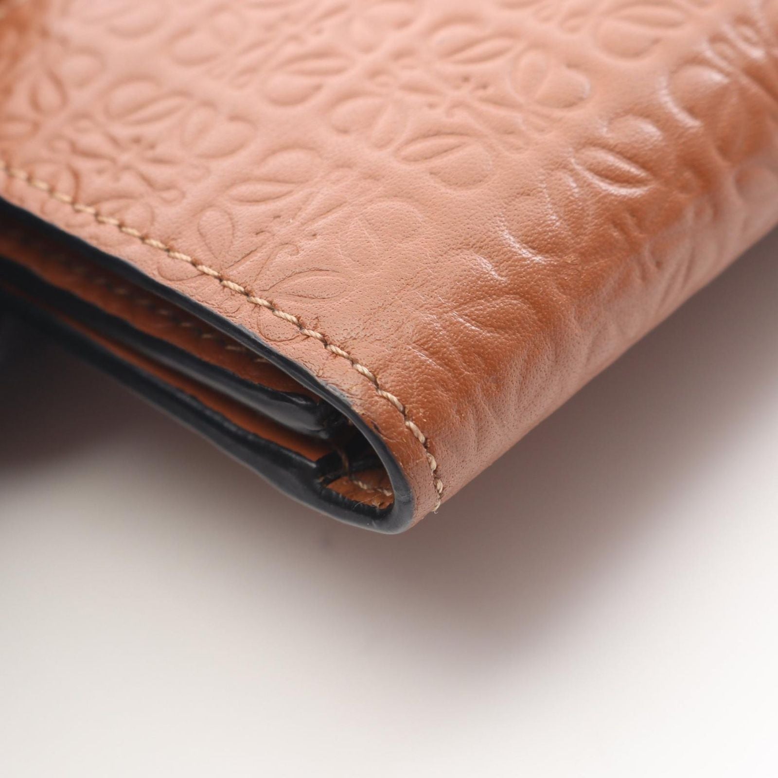 Loewe Trifold Wallet Vertical Small Brown Leather Anagram Repeat — view 9