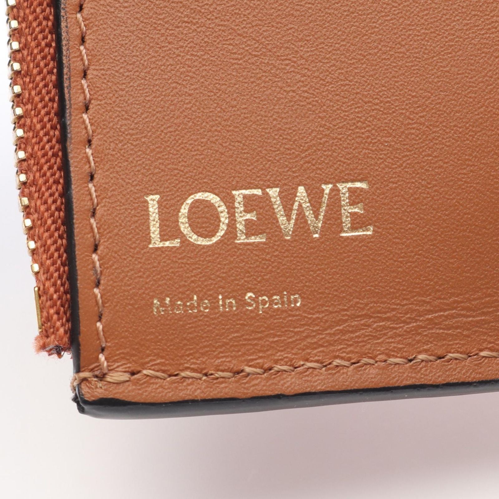 Loewe Trifold Wallet Vertical Small Brown Leather Anagram Repeat — view 5