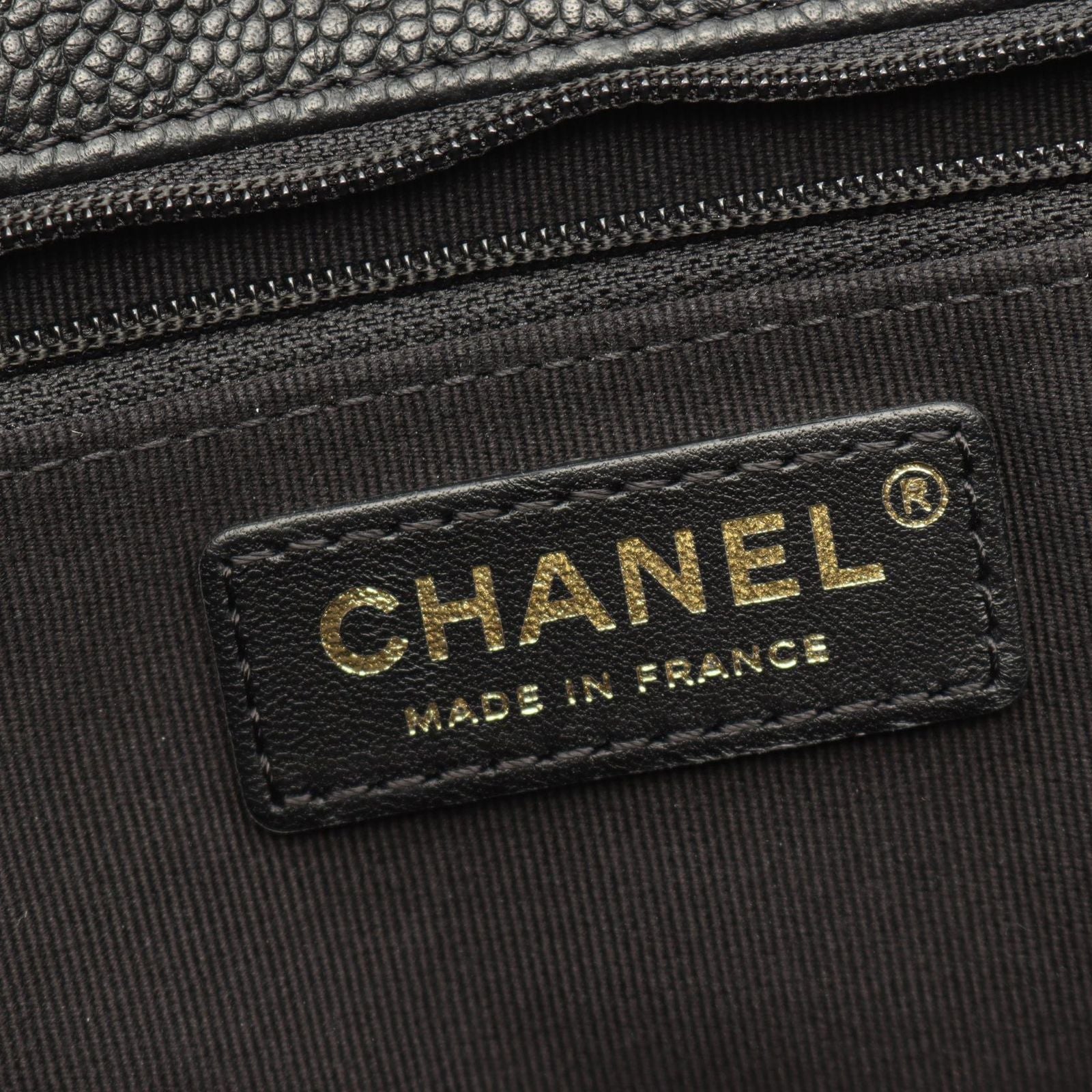 Chanel Tote Quilted Black Caviar Leather — view 4