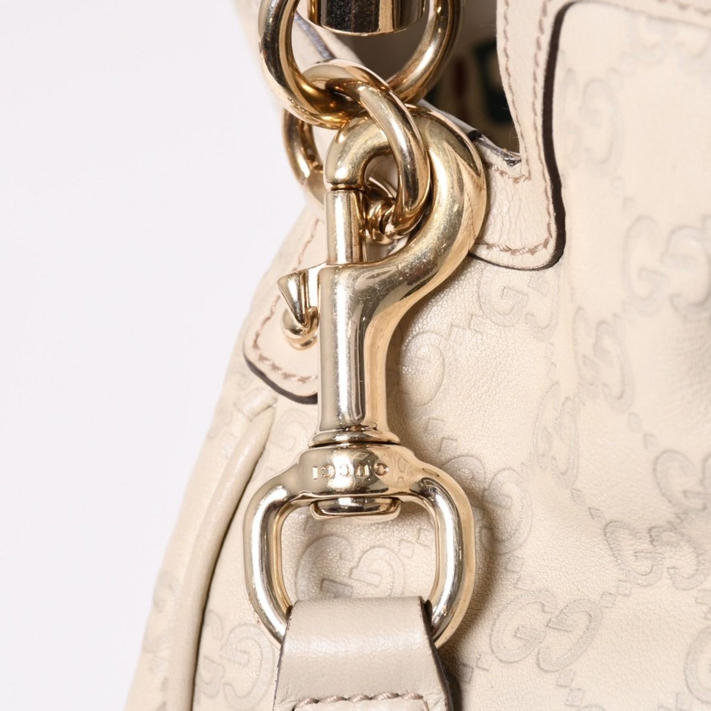 Gucci GG Canvas Bamboo Handbag Beige White Shoulder Strap Gold — view 4