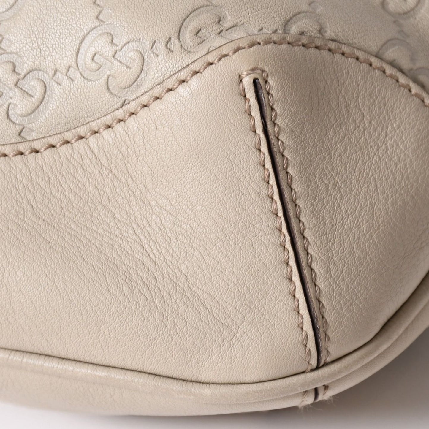 Gucci GG Canvas Bamboo Handbag Beige White Shoulder Strap Gold — view 8