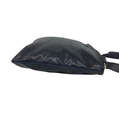 Gucci GG Supreme Logo Pattern Leather Shoulder Bag Cross Navy — view 6