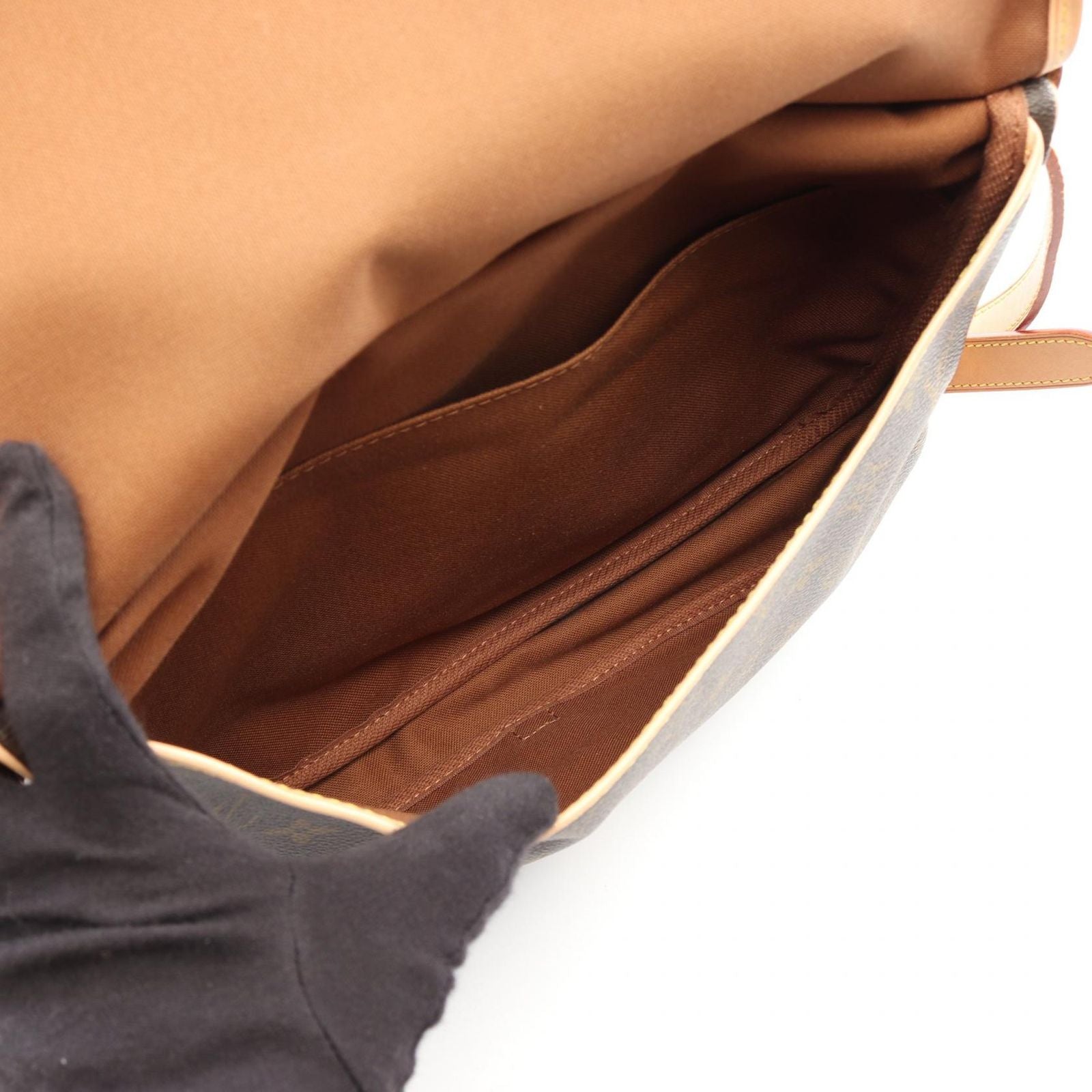 Louis Vuitton Shoulder Bag Saumur Canvas Leather — view 4