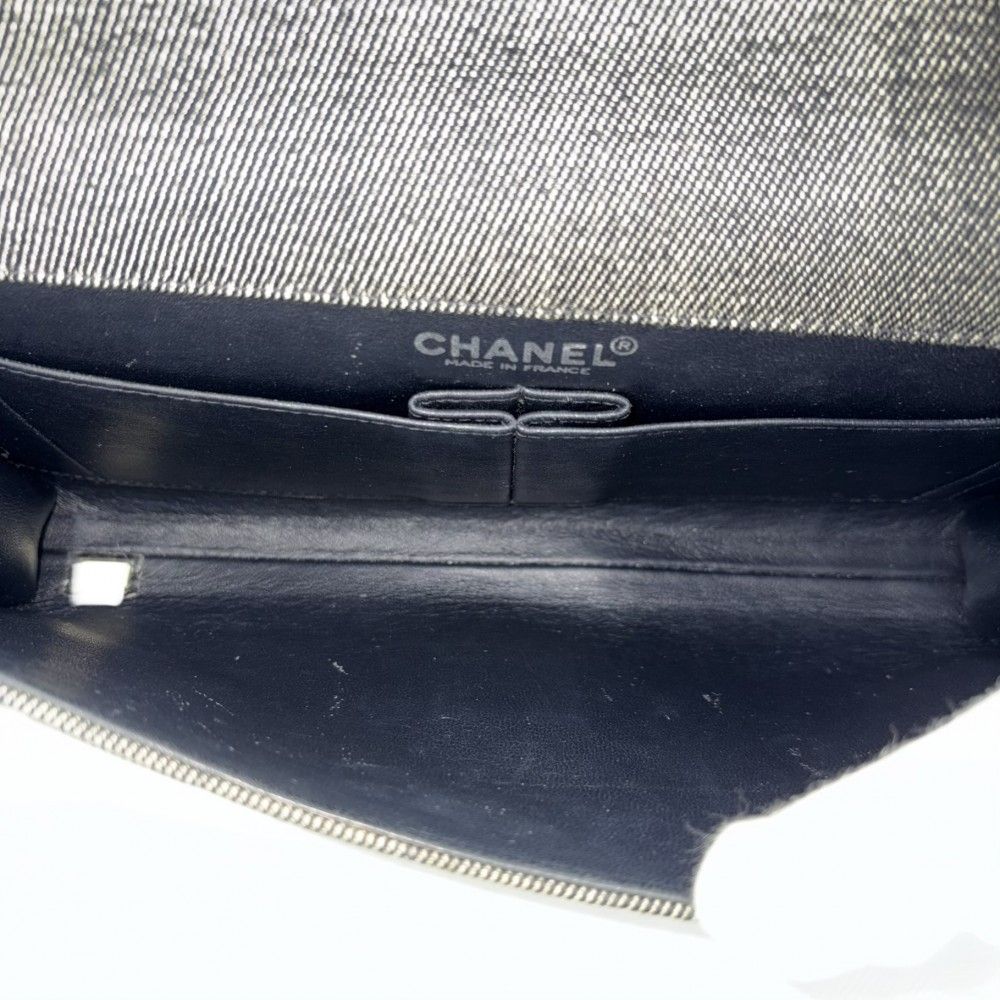 Chanel Shoulder Bag Chain Choco Bar CC Logo Coco Denim Gray Silver — view 4