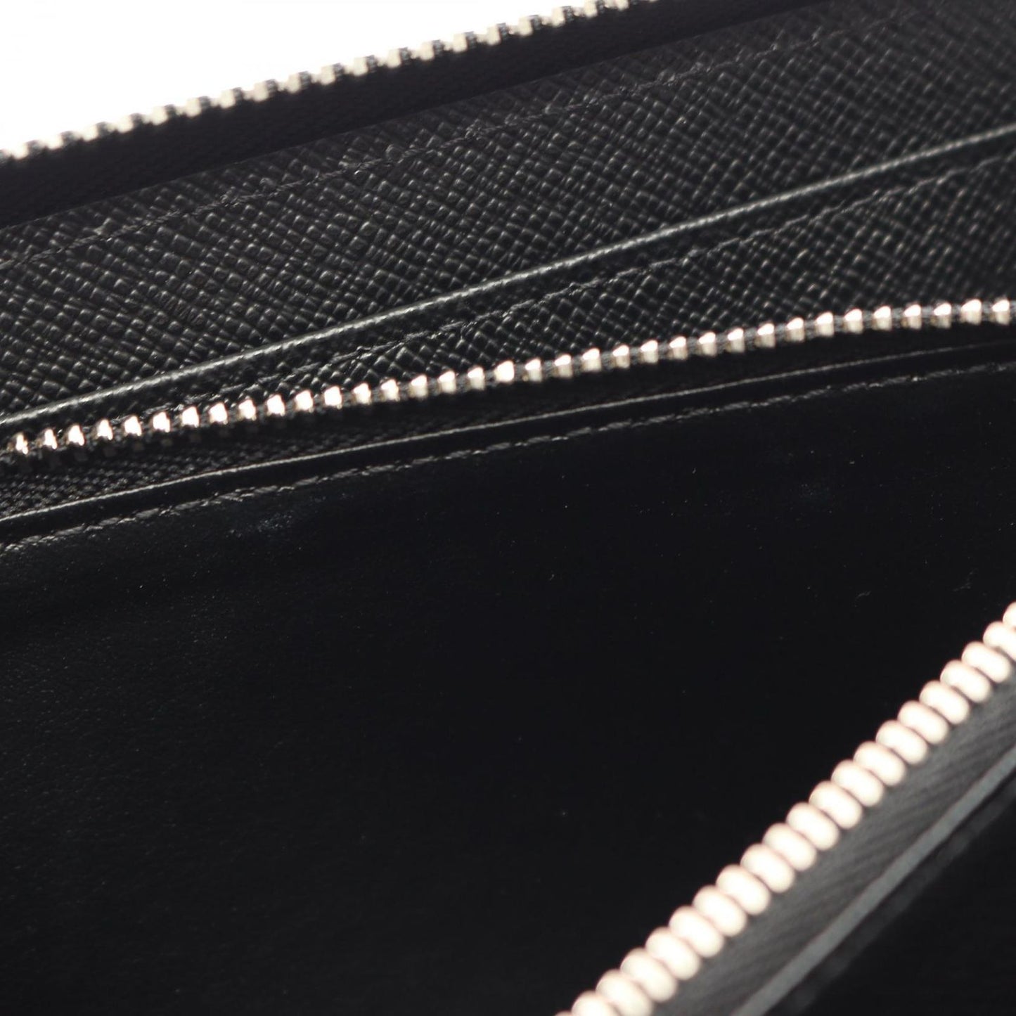 Louis Vuitton Round Wallet Zippy Noir Leather — view 6