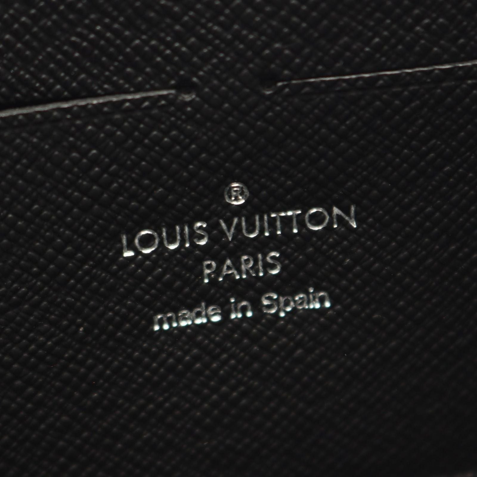 Louis Vuitton Round Wallet Zippy Noir Leather — view 4