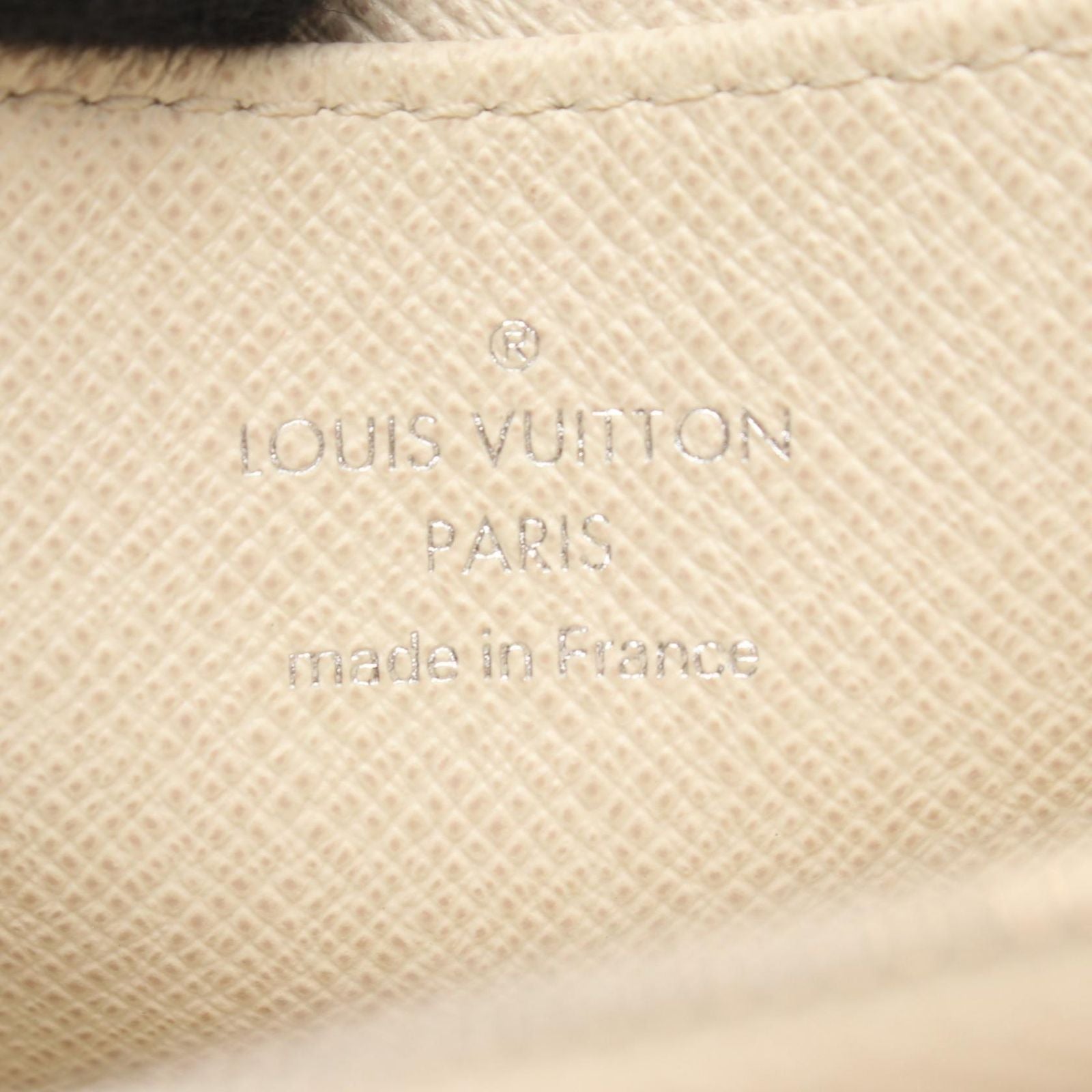 Louis Vuitton Coin Case Yvoir Leather Zippy Purse — view 4