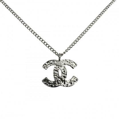 Chanel Necklace CC Logo Silver — view 2