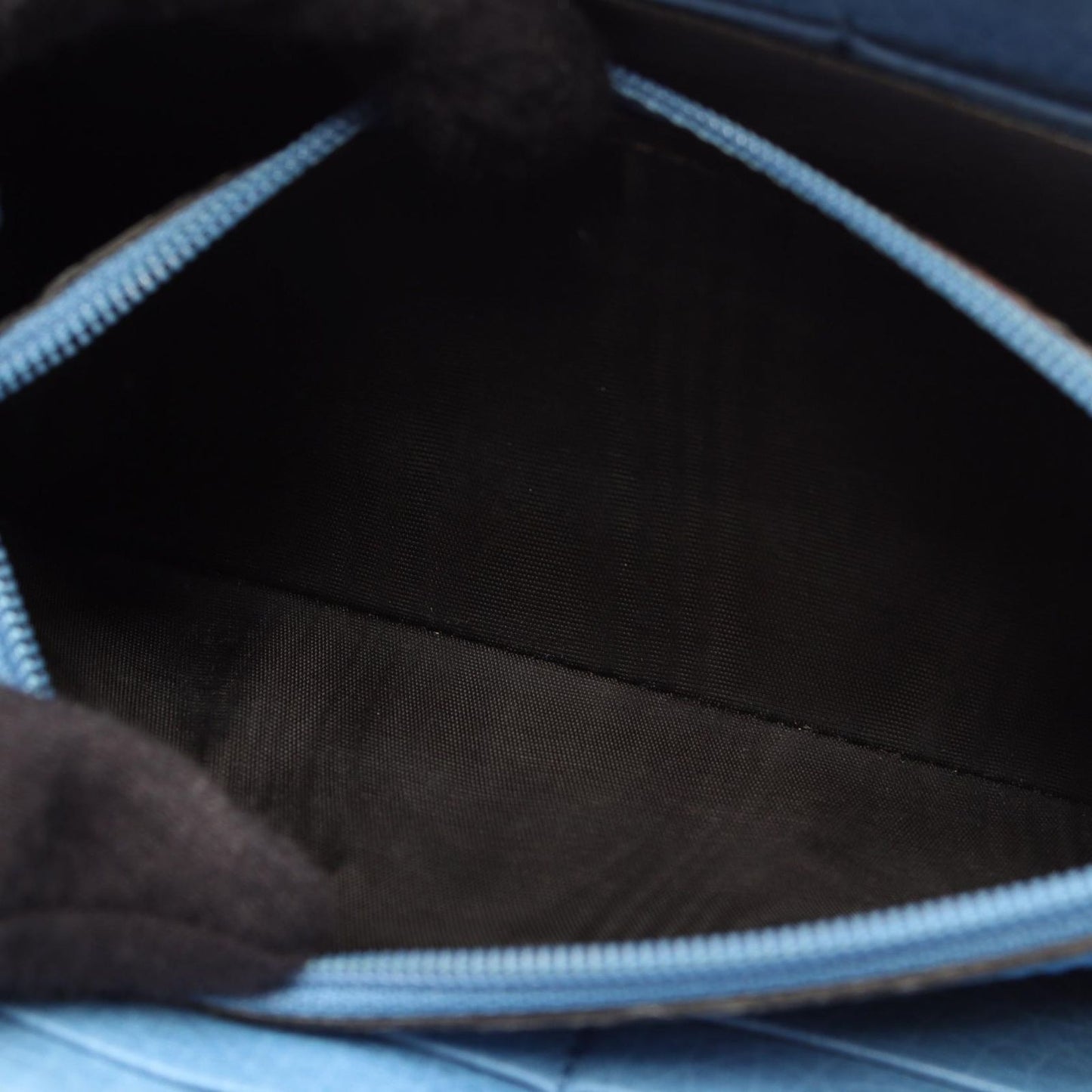 Gucci Round Wallet Bamboo Blue Leather — view 5