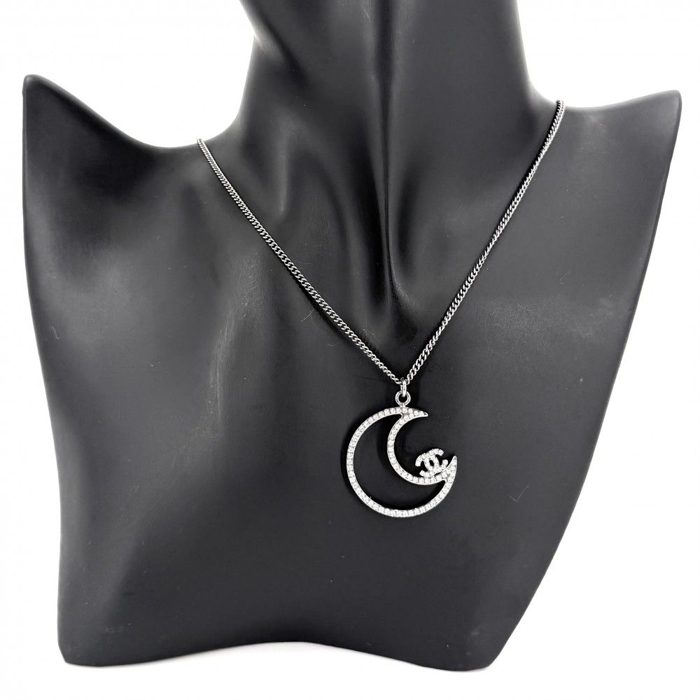 Chanel Necklace Moon Motif CC Logo Adjuster with Star Rhinestone 17k Silver — view 3
