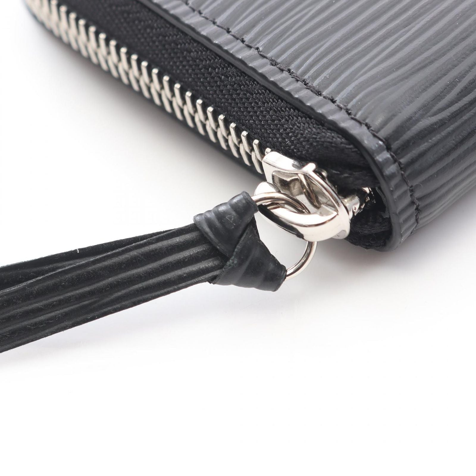 Louis Vuitton Round Wallet Portefeuille Clemence Epi Noir Leather — view 7