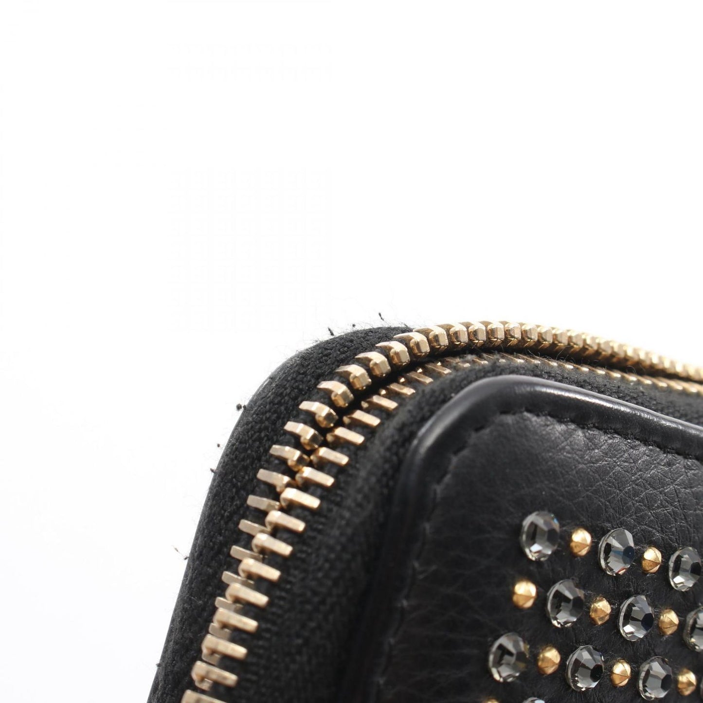 Chanel Round Wallet CC Logo Studs Black Leather — view 7