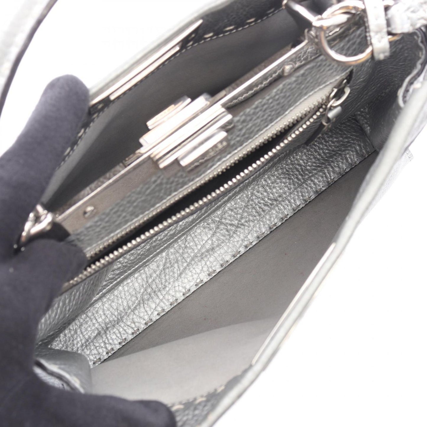 Fendi Handbag Peekaboo Regular Selleria 2-Way Silver Leather — view 3