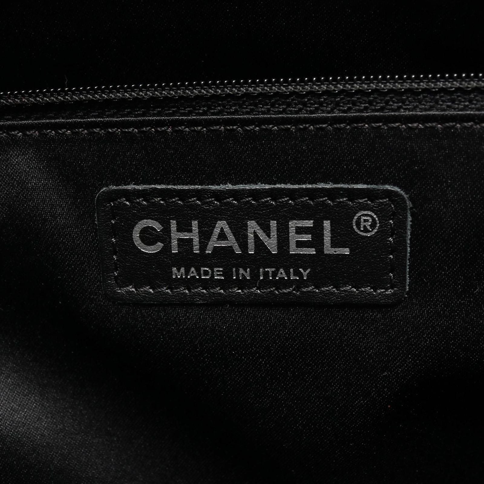 Chanel Tote Quilted Grand Shopping GST Black Caviar Leather Chain — view 4