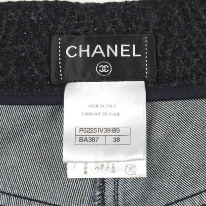 Chanel Denim Pants CC Logo Button Shorts Cotton — view 3