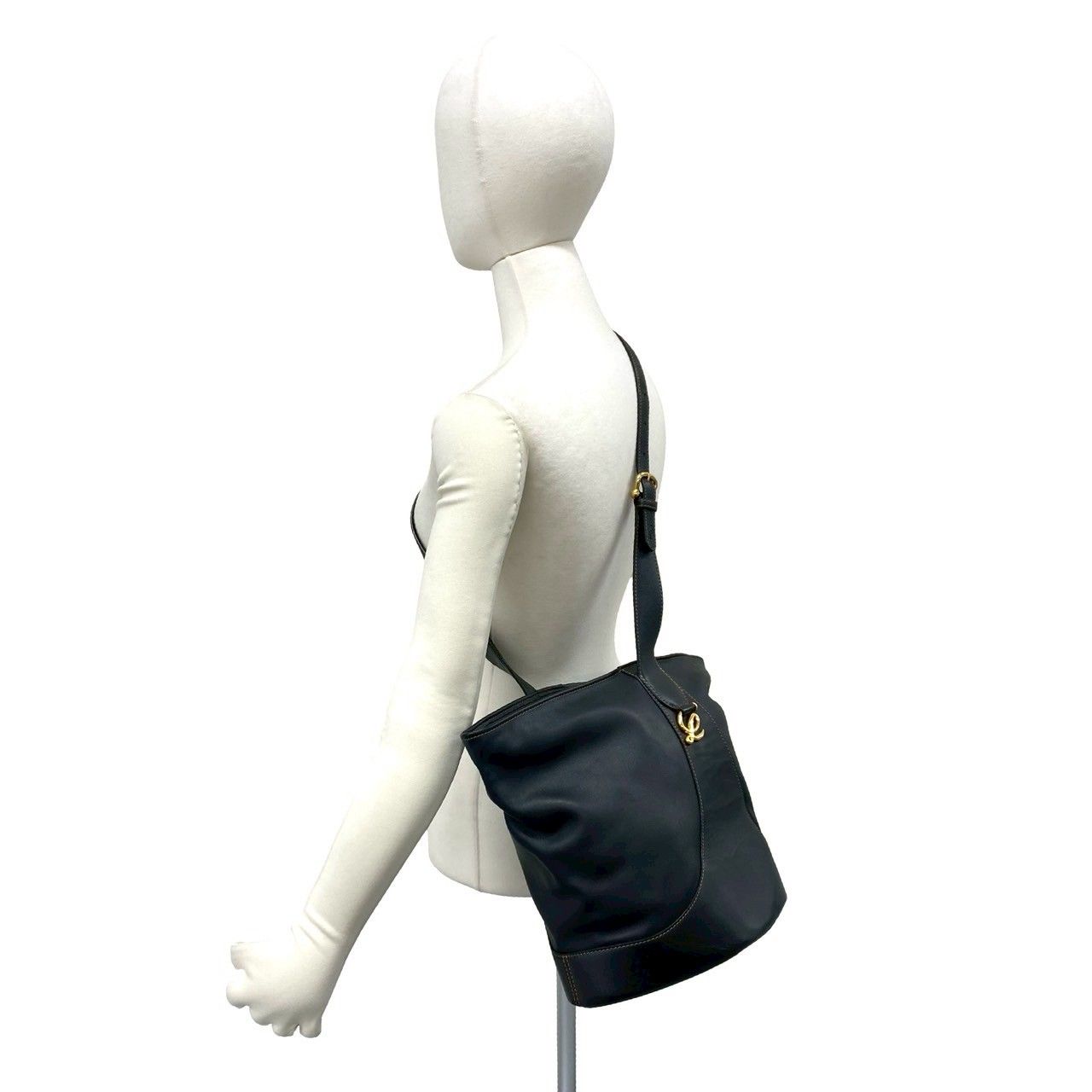 Loewe Vintage Anton Leather Shoulder Bag Crossbody Cross Black — view 2