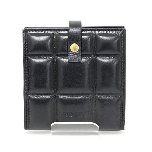 Bottega Veneta Patted Bifold Wallet Leather Black Lattice
