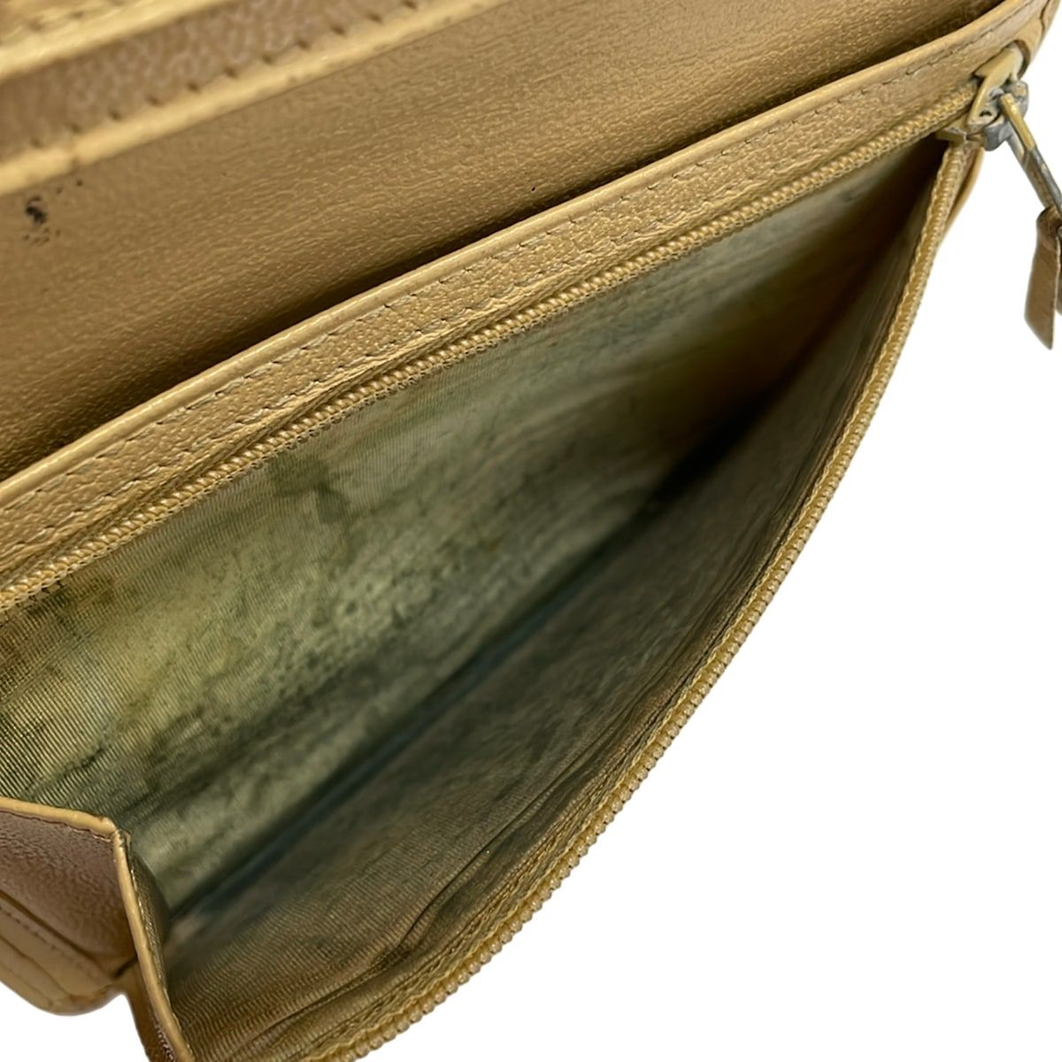 Chanel Bifold Wallet Beige Leather — view 4