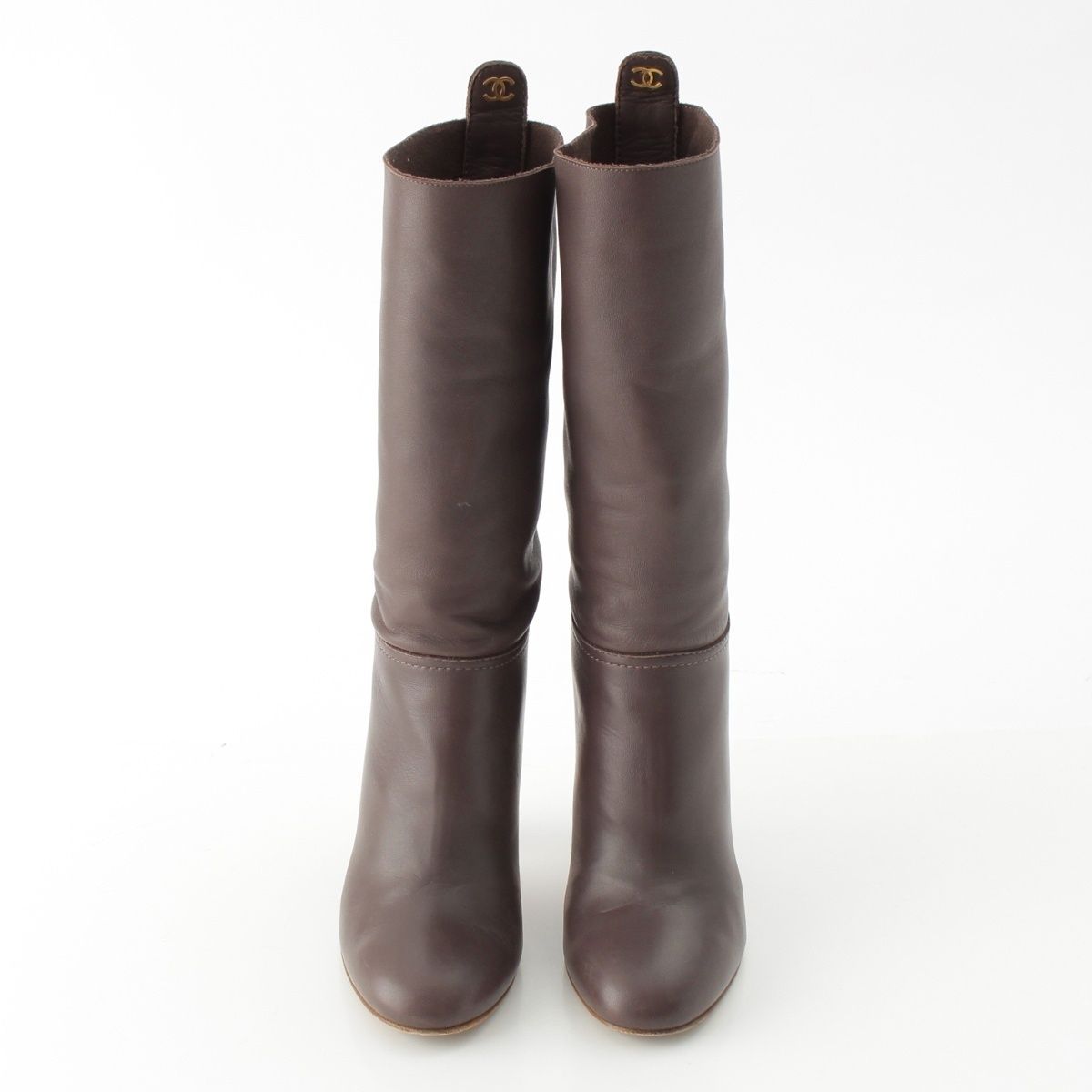 Chanel Leather CC Logo Heels Boots Brown — view 2