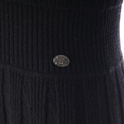Chanel CC Logo Charm Short Sleeve Knit Dress Black 36 — view 7