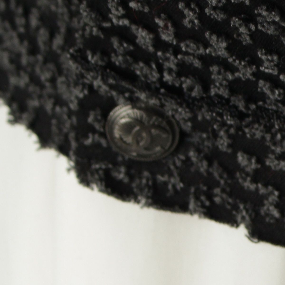 Chanel Coco Button Frill Trim Cut Jacquard Tailored Jacket Black Dark Gray 34 — view 7