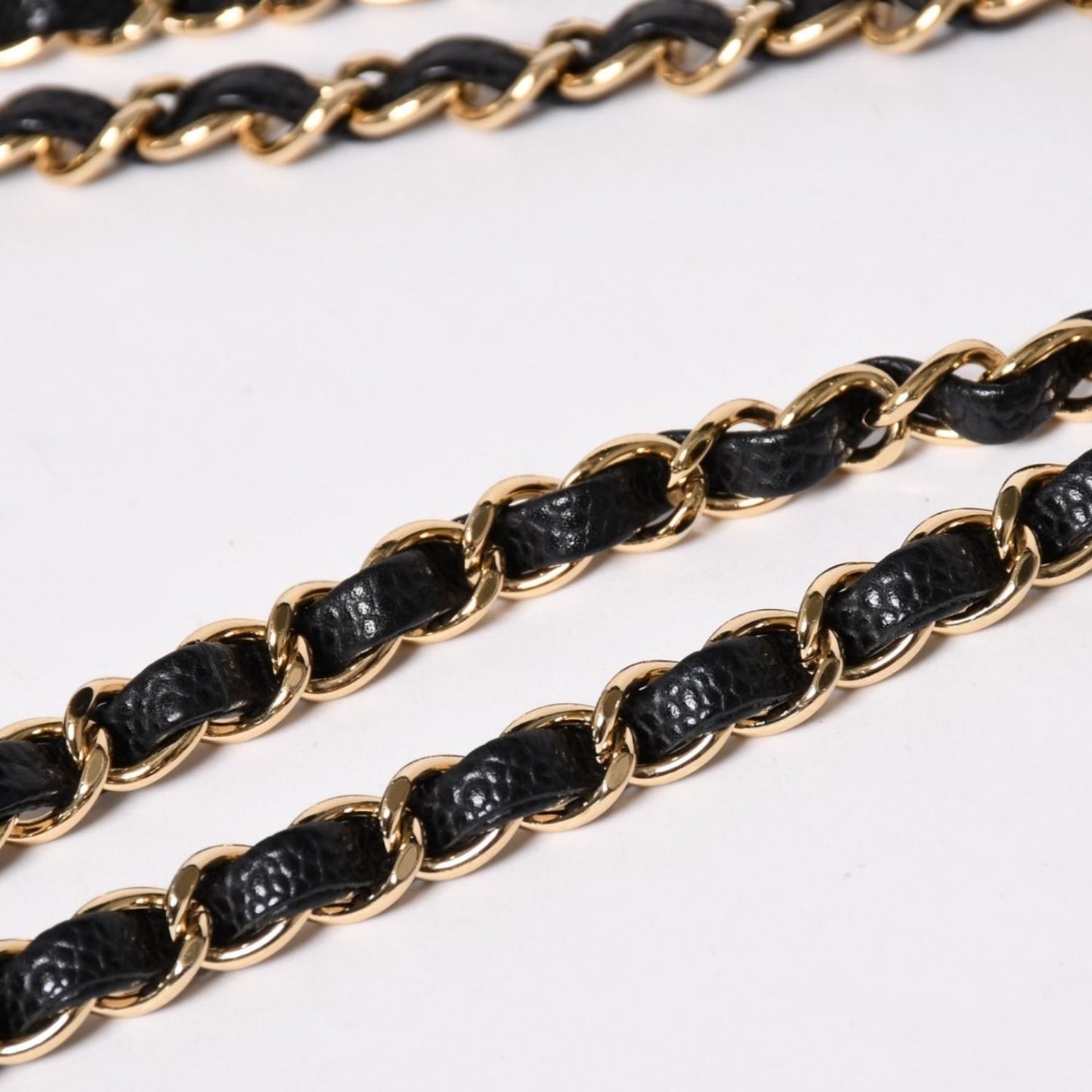 Chanel Quilted 25 Double Flap Chain Shoulder Bag Caviar Leather Gold — view 8