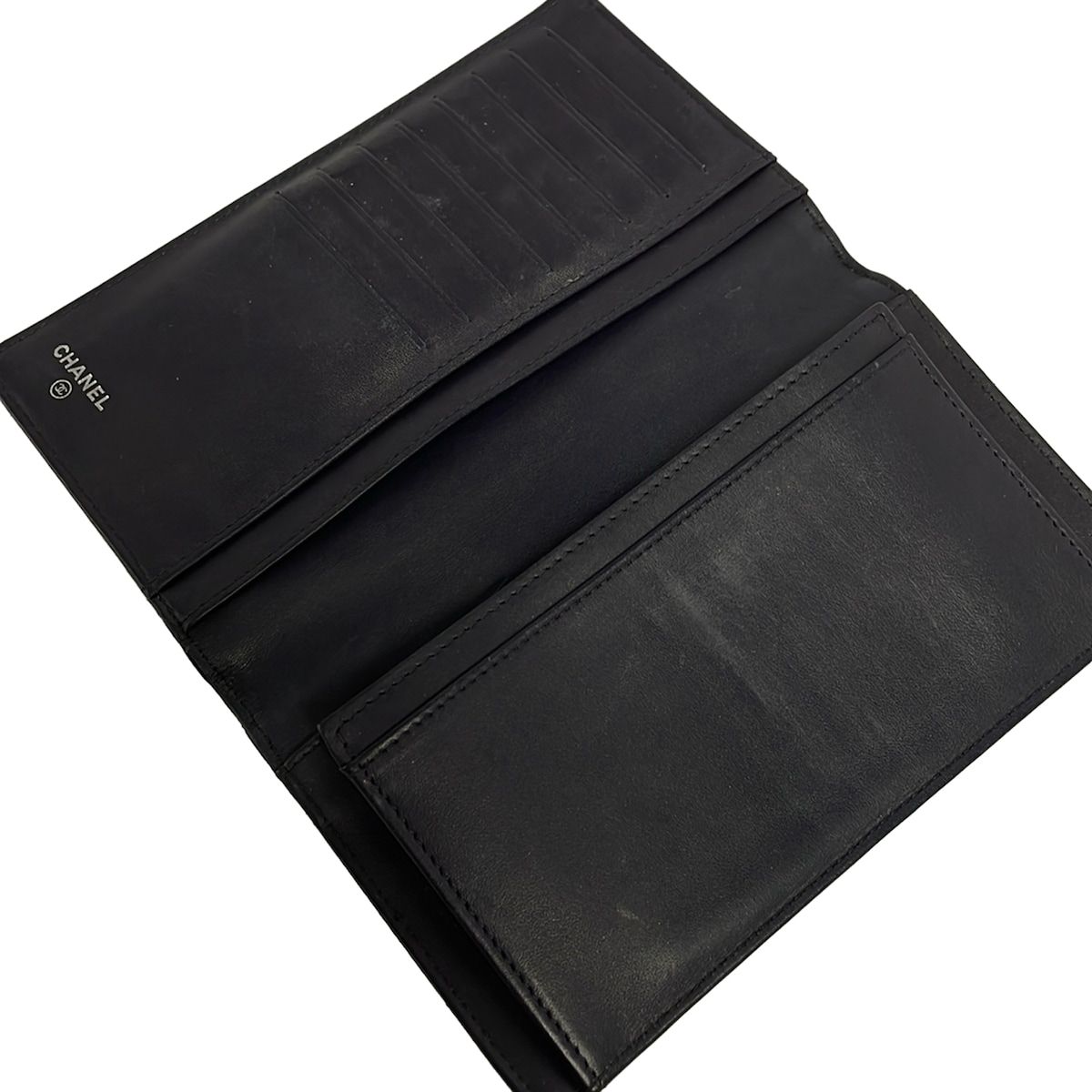 Chanel Wallet Purple Leather — view 3