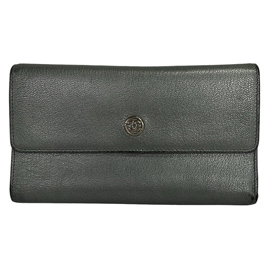Chanel Wallet Silver Leather