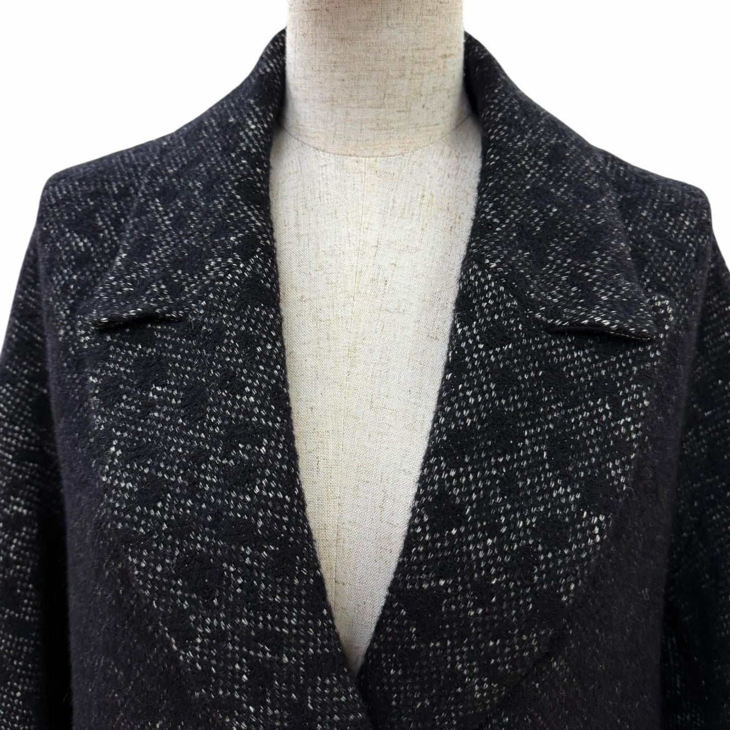 Fendi Virgin Wool Silk Blend Animal Pattern Long Coat Black 38 — view 4