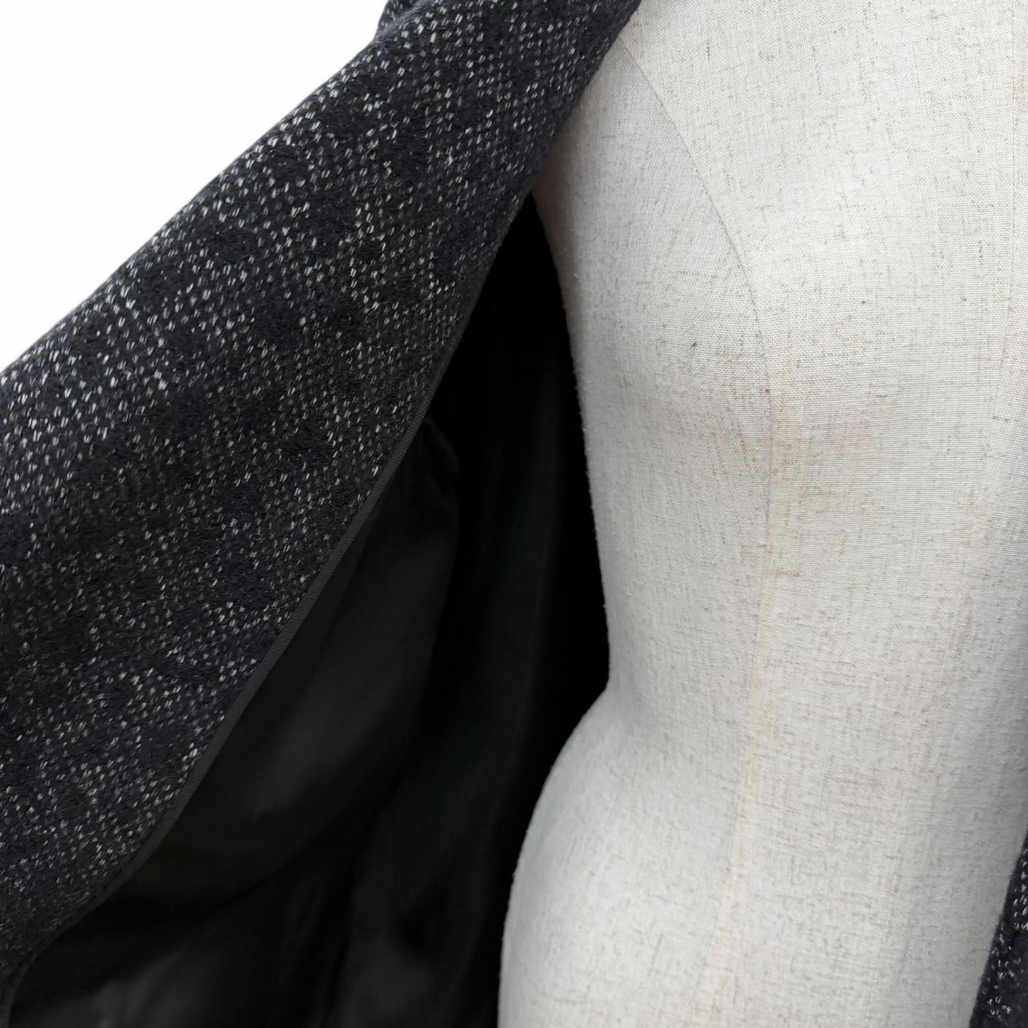 Fendi Virgin Wool Silk Blend Animal Pattern Long Coat Black 38 — view 5