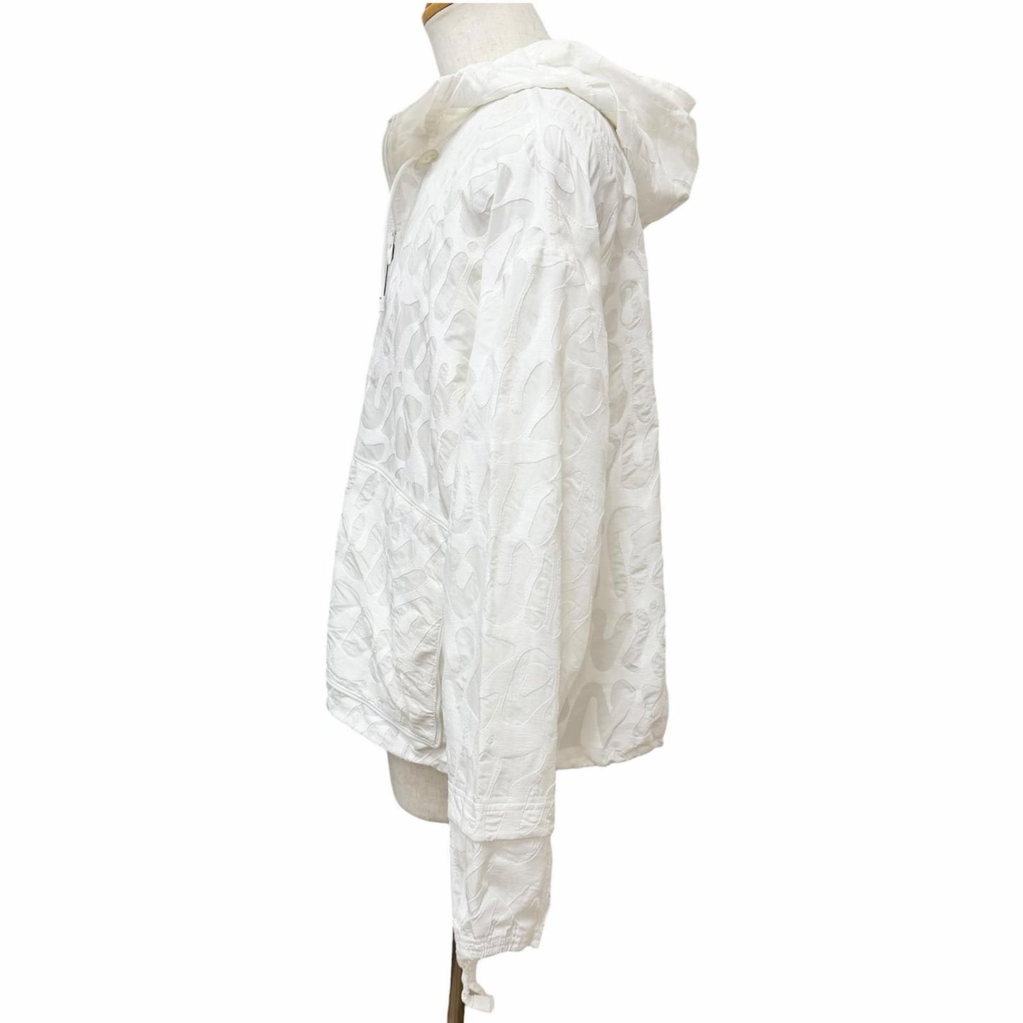 Louis Vuitton Logo Allover Pattern Packable Light Zip Up Jacket Hoodie White 48 — view 3