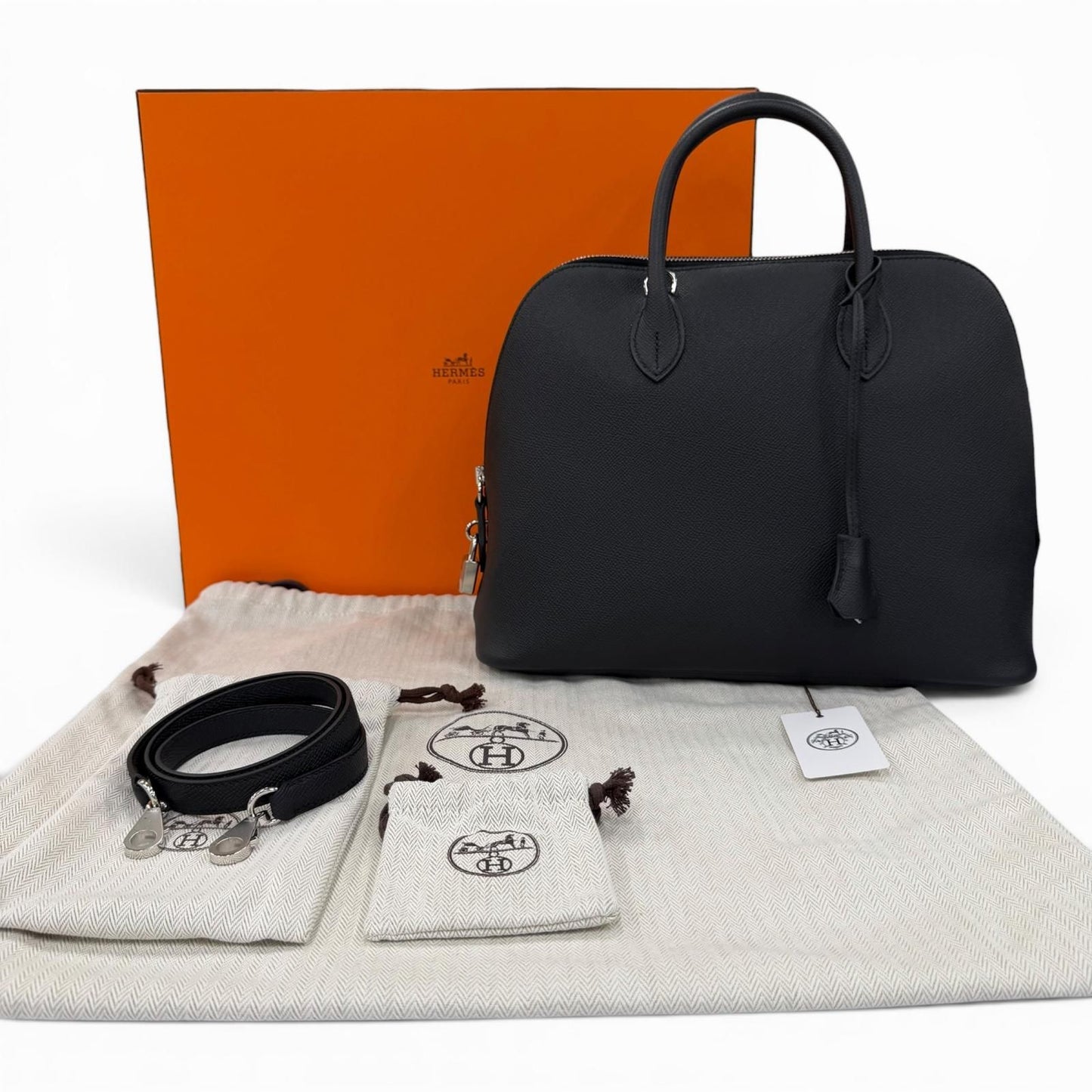 Hermes Bolide 30 Veau Epsom Silver Handbag Black — view 2