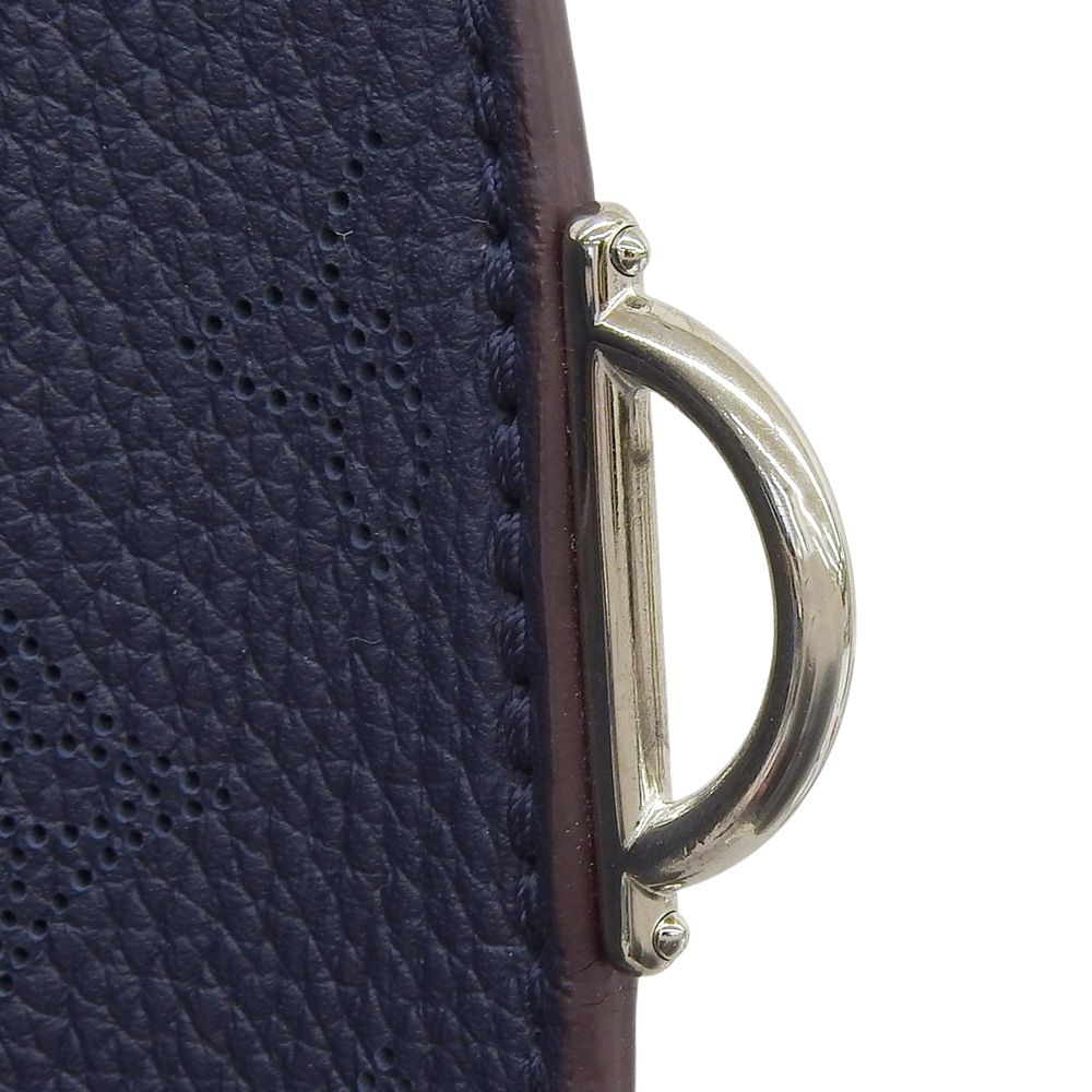 Louis Vuitton Mahina Girolatta Shoulder — view 5