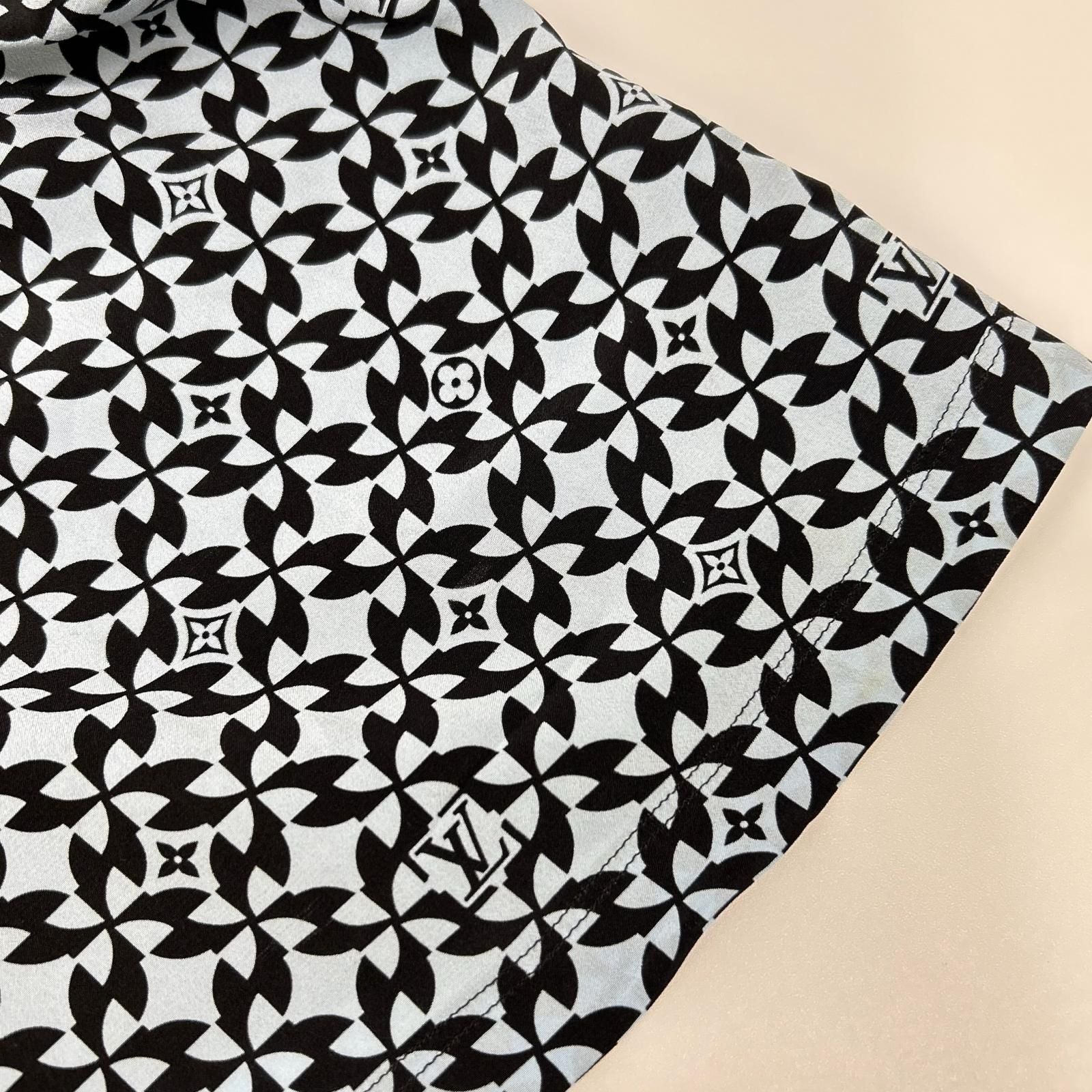 Louis Vuitton Monogram All Over Silk Cut Replacement Short Sleeve T-Shirt — view 7