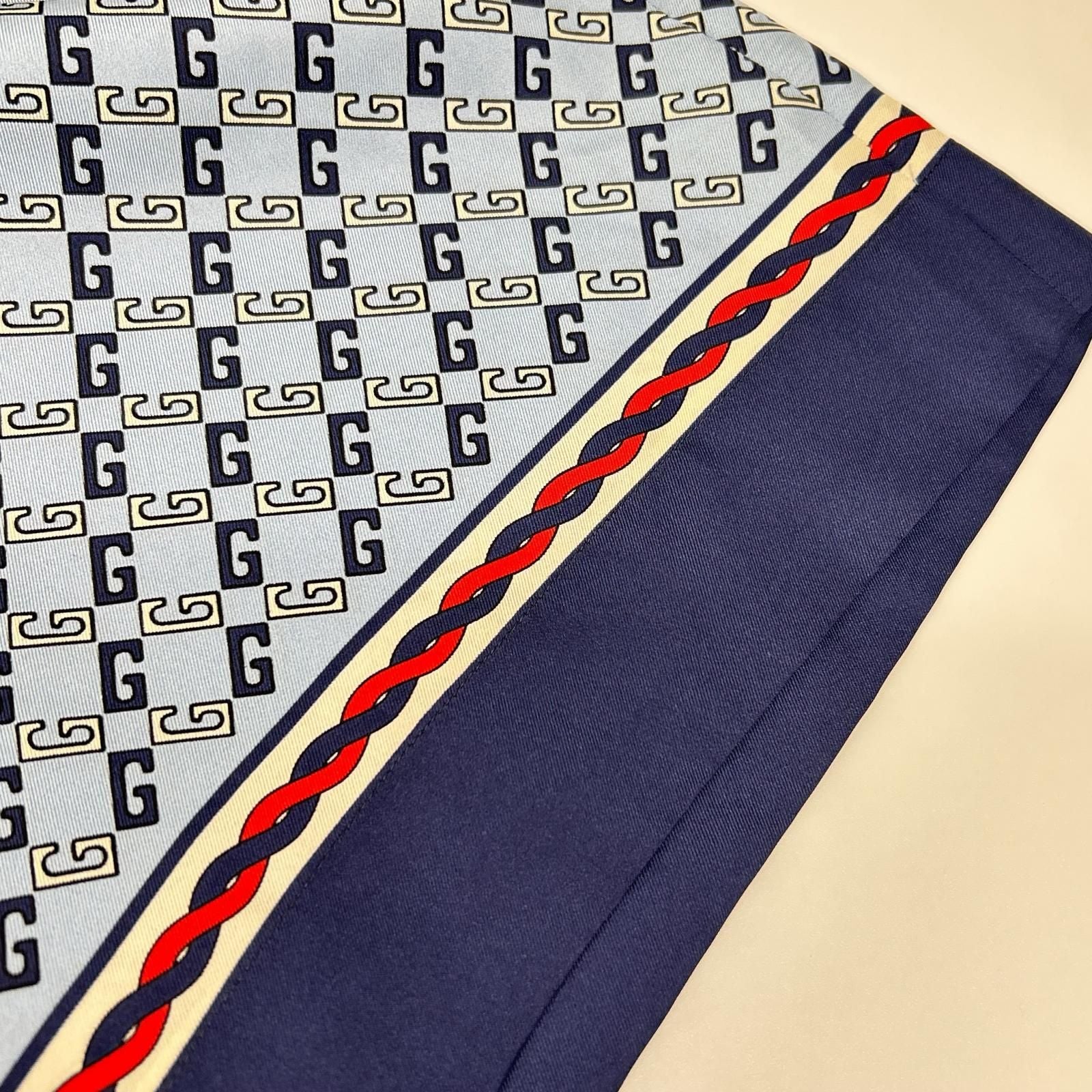 Gucci Light Blue Geometry Square GG Print Silk Shorts 52 — view 8