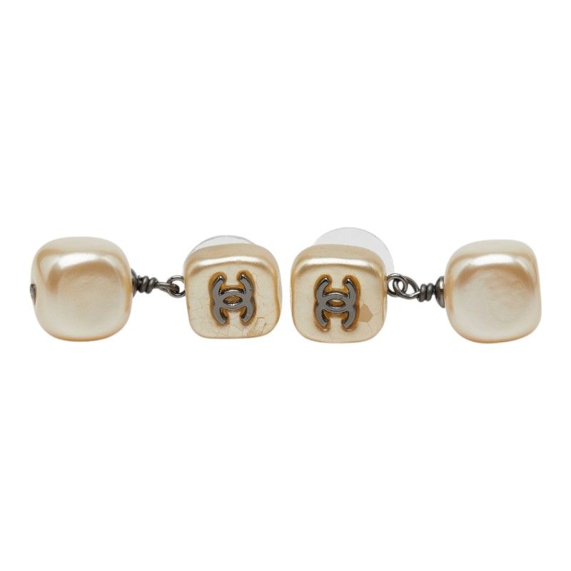 Chanel CC Logo Stud Earrings Gold Faux Pearl — view 2