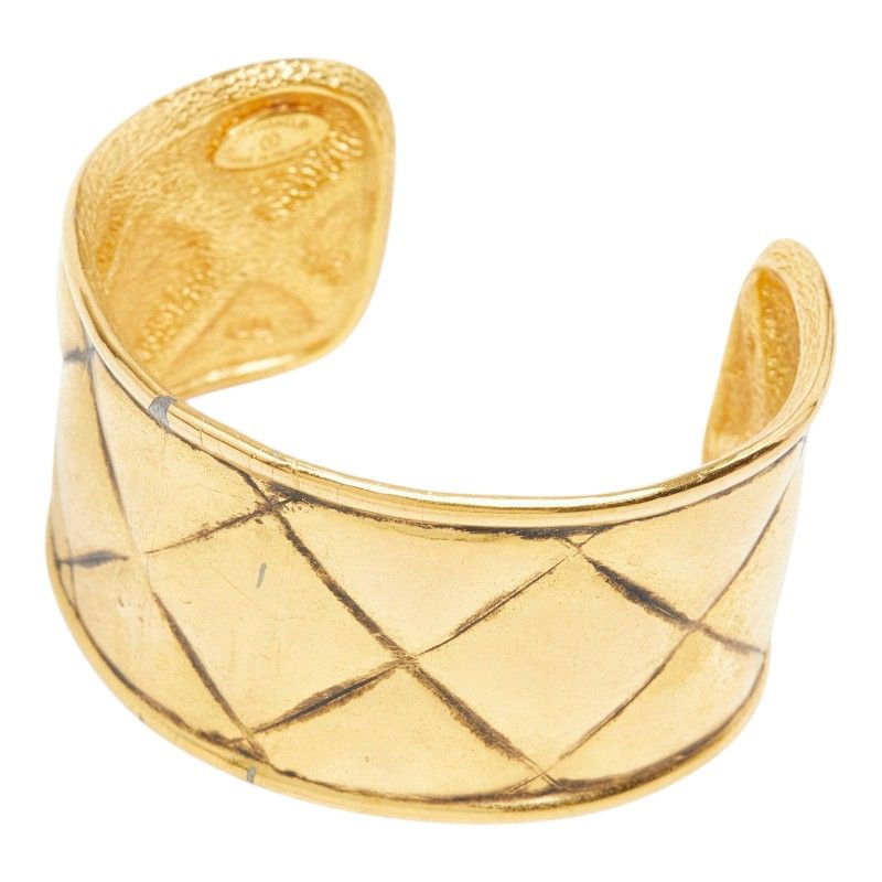 Chanel Quilted Bangle Gold Plated 1- Bracelet