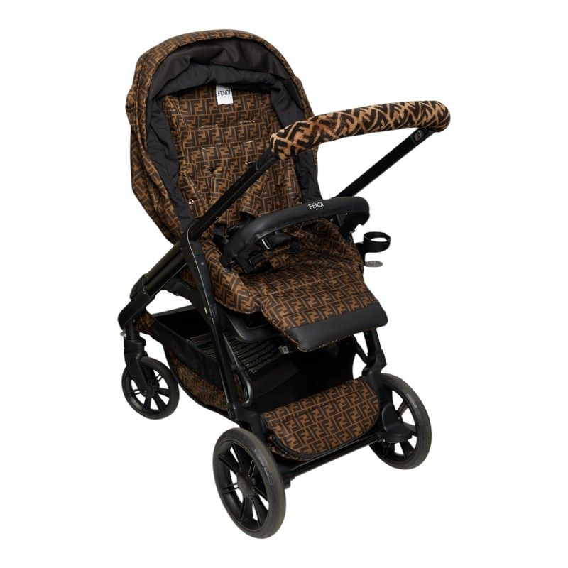 Fendi Inglesina FF Logo Fabric Baby Car Brown Black Heel — view 4