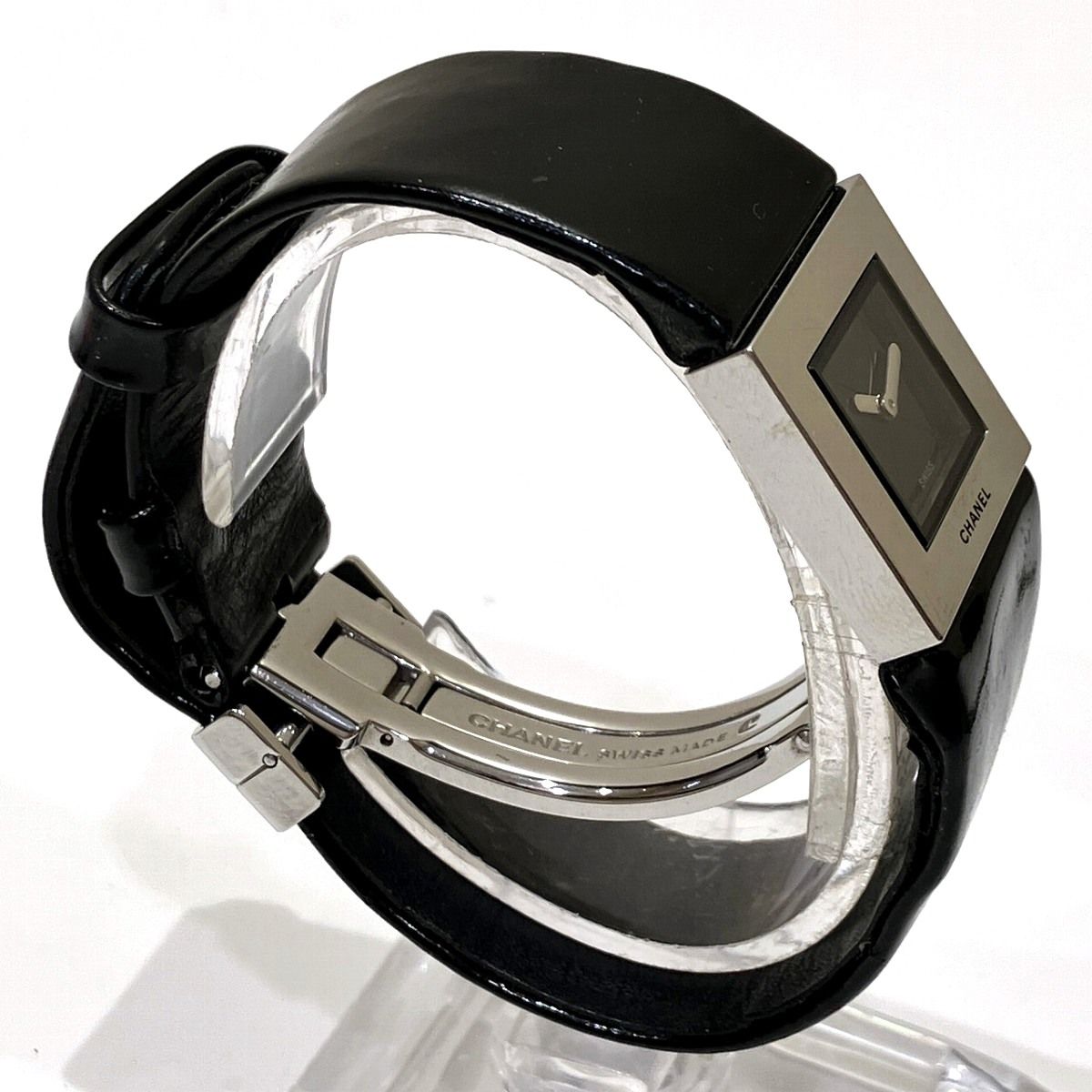 Chanel Quilted Watch SS Leather Quartz Black Dial — view 3