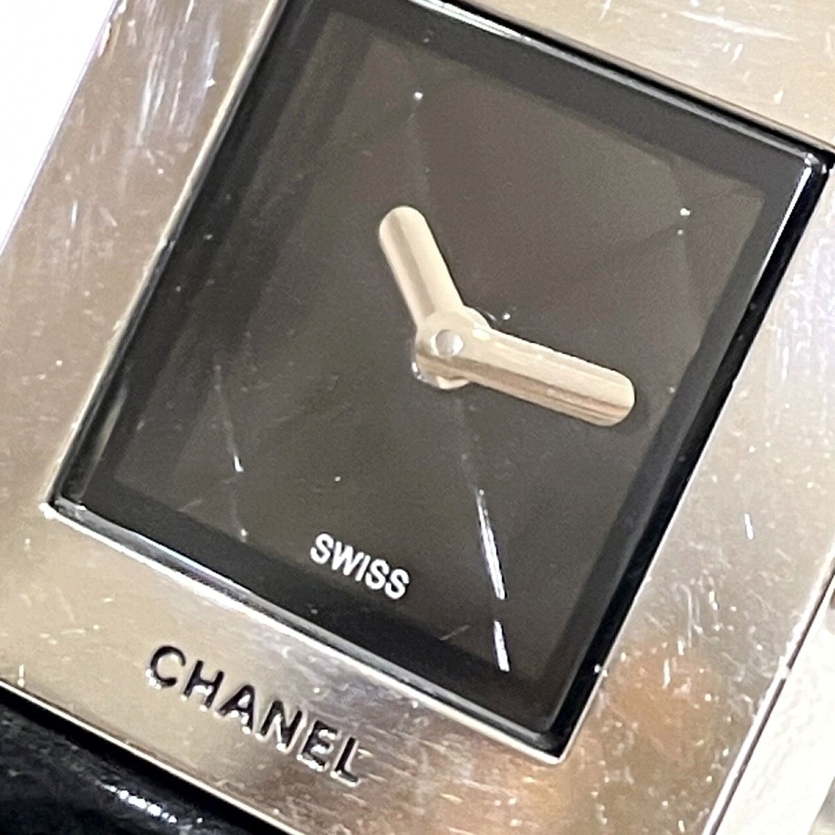 Chanel Quilted Watch SS Leather Quartz Black Dial — view 4