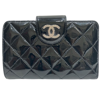 Chanel CC Logo Quilted Bifold Wallet Enamel