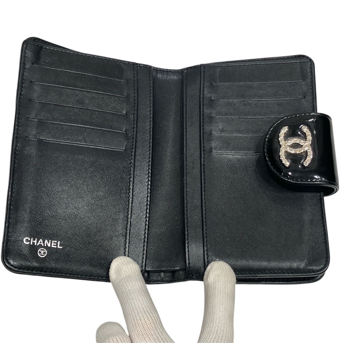 Chanel CC Logo Quilted Bifold Wallet Enamel — view 3