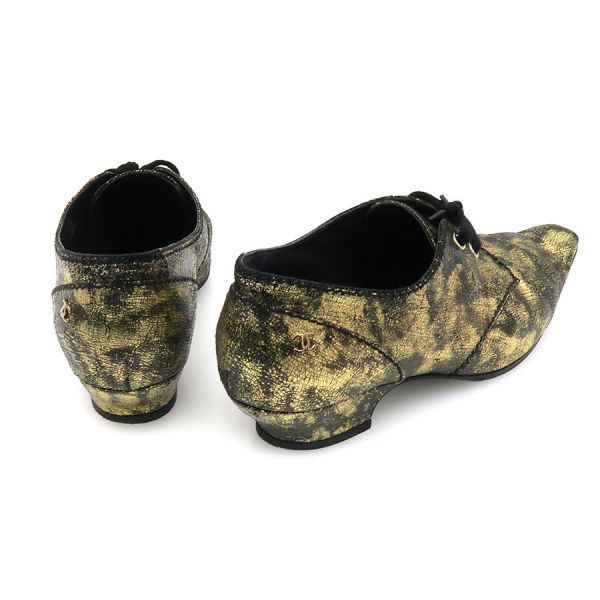 Chanel Loafers Gold — view 3